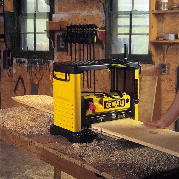 Cepillo De Banco Dewalt 1800w 317mm Industrial 1800w - Imagen 2