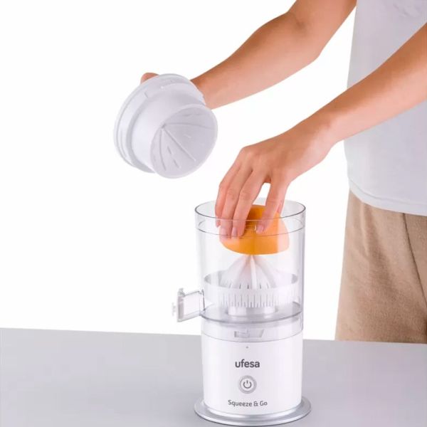 Exprimidor A Bateria Ufesa Squeeze & Go 220ml 45w Color Blan - Imagen 6