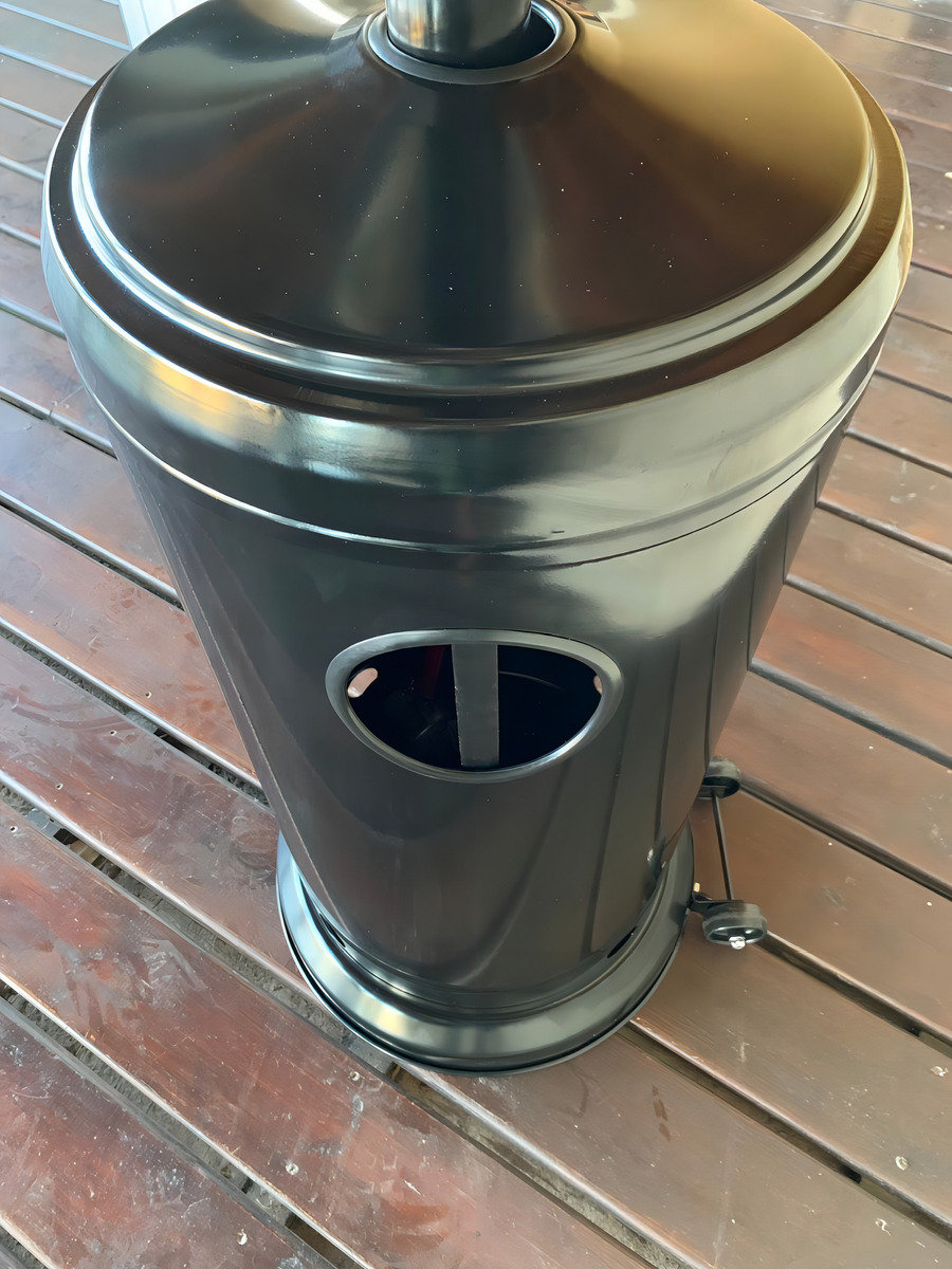 Estufa Hongo Gas Exterior Well Life Negro Con Ruedas Y Válvula Seguridad - Imagen 3