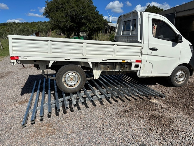 Mataburro En Caño Galvanizado 2.6x3m Equus - Imagen 7
