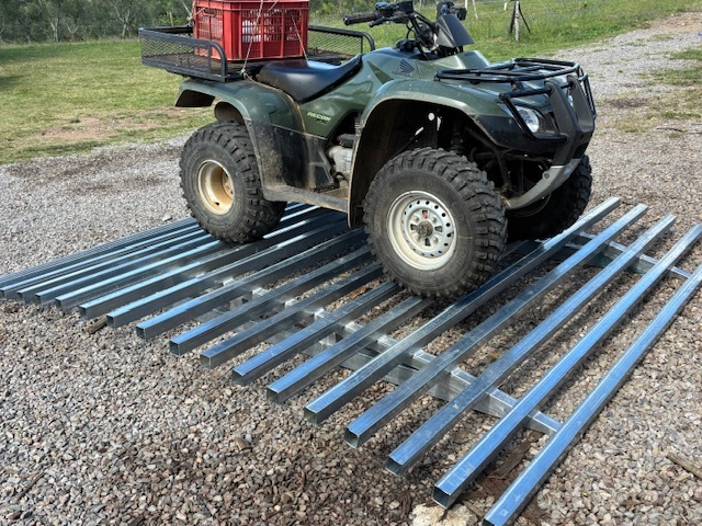 Mataburro En Caño Galvanizado 2.6x3m Equus - Imagen 6