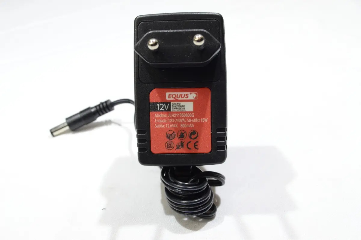 Cargador De Bateria 12v De Taladro Atornillador Equus - Imagen 2