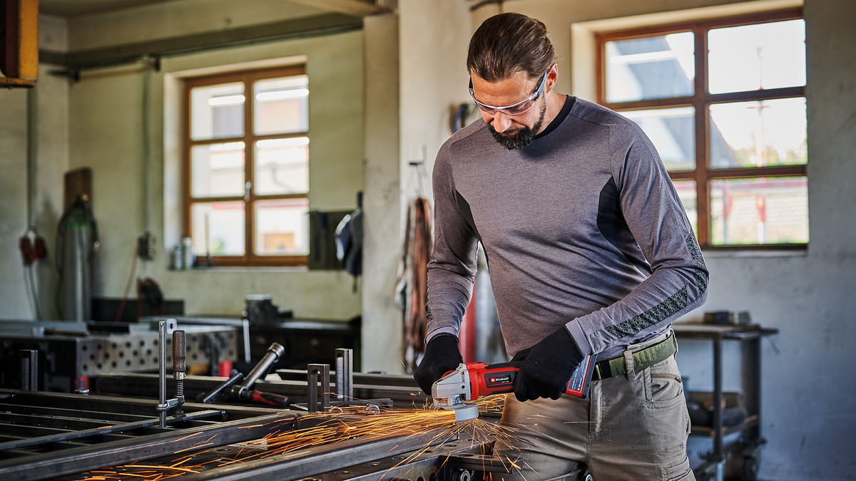 Amoladora Inalámbrica Einhell 115mm Te-ag 18/115 Q Li Solo Color Rojo 50 Hz - Imagen 4