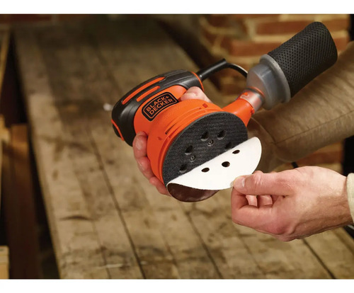 Lijadora Roto Orbital Black + Decker + Set De 10 Lijas 125mm - Imagen 4